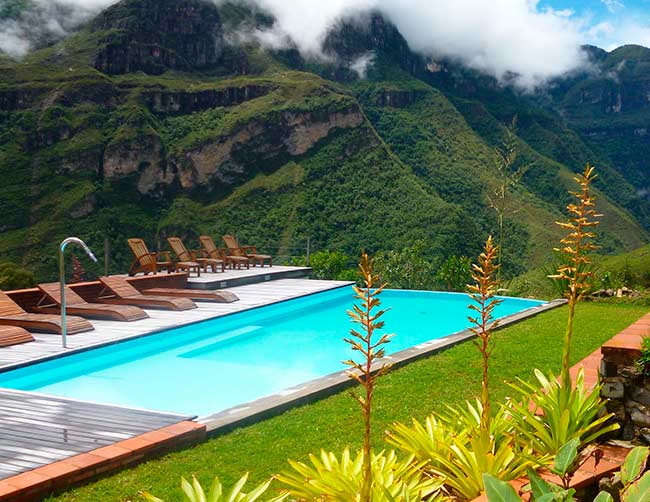 Gocta Lodge, pool overlooking the Gocta waterfall, 3-star hotel