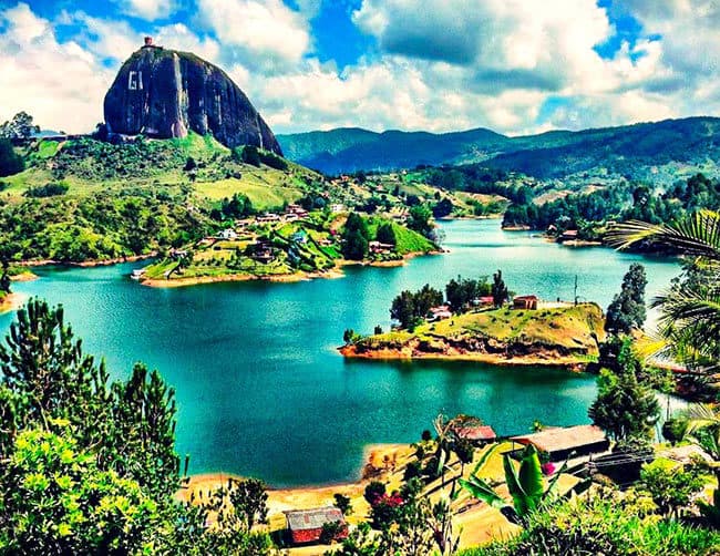 Medellin Guatape El Penol Green Isles